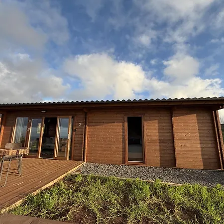 Sunset Eco Shelter 3 * بونتا دو بارغو