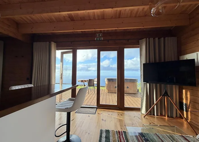 Sunset Eco Shelter 3 * بونتا دو بارغو