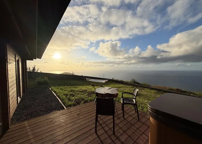 Chalet Sunset Eco Shelter 3 *